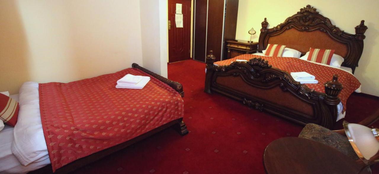 Daisy Superior Otel Krakow Dış mekan fotoğraf