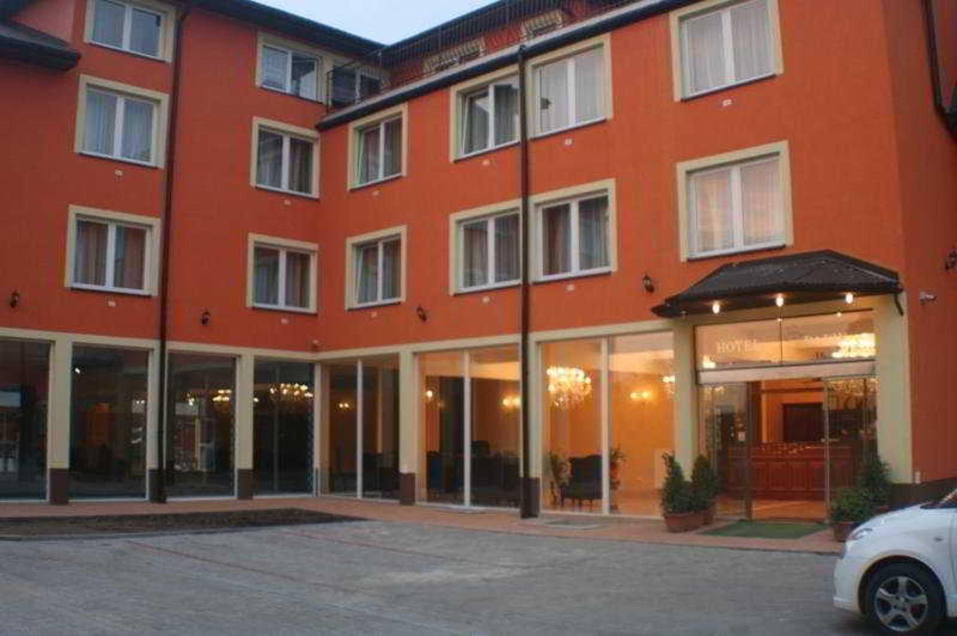 Daisy Superior Otel Krakow Dış mekan fotoğraf