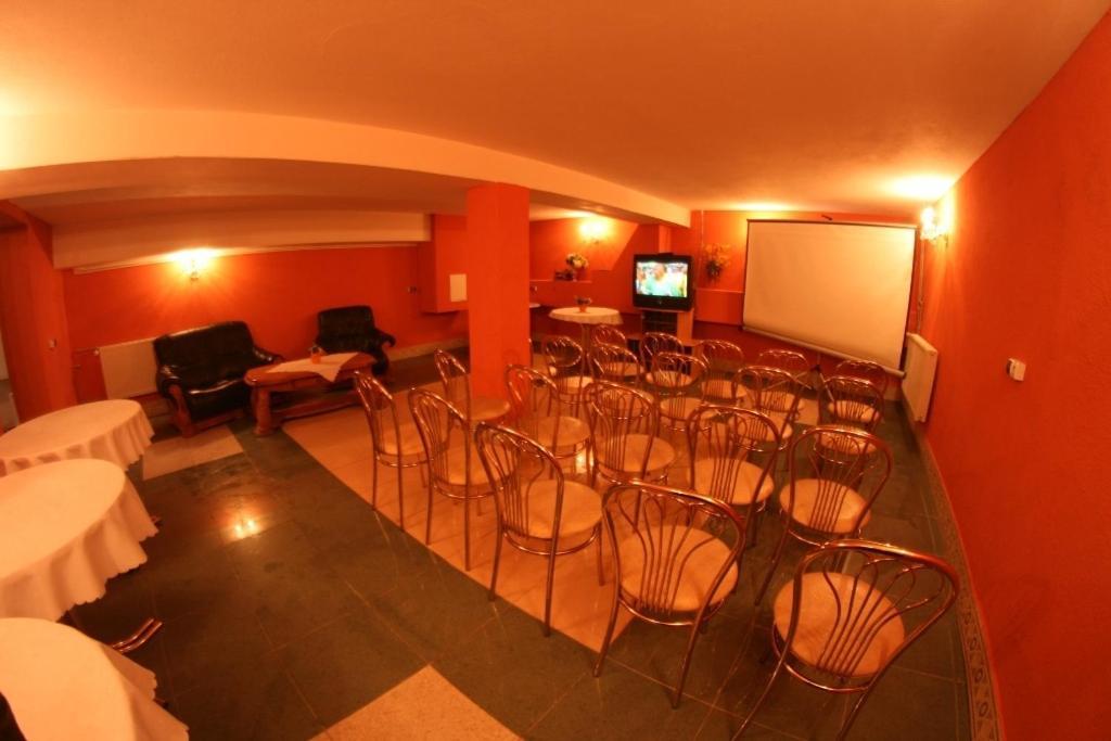 Daisy Superior Otel Krakow Dış mekan fotoğraf